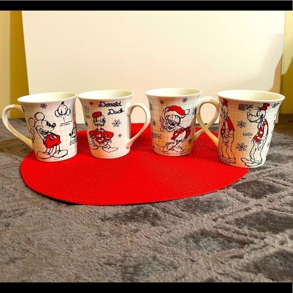 Disney Holiday Disneymickey Mouse Minnie Mouse Goofy Donald Duck